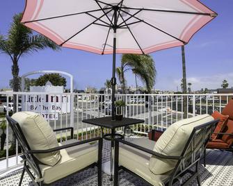 Little Inn By The Bay Newport Beach Hotel - Biển Newport - Ban công