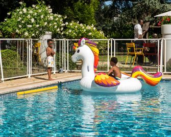 Novotel Poissy Orgeval - Orgeval - Pool