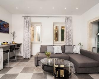 Eden Apartments by CorfuEscapes - Korfu - Wohnzimmer