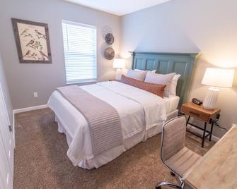 Susitna Suites - Wasilla - Bedroom