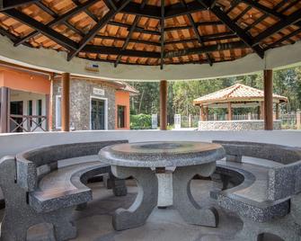 Musanze Caves Hotel - Ruhengeri - Patio