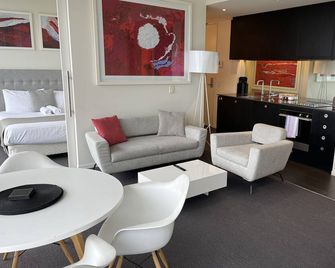 Tasha's Apartments On Warwick - Adelaide
