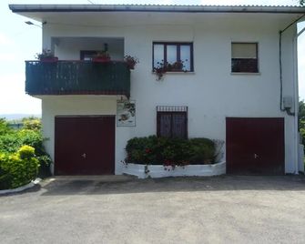 Casa Rural Arratzain - Usúrbil - Edificio