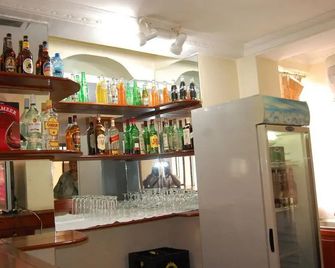 Arusha Tourist Inn - Arusha - Bar