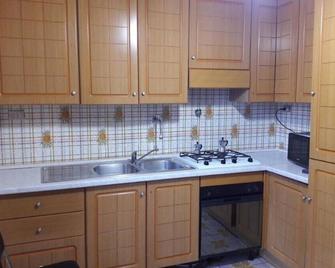 Casa Carletta - San Cataldo - Kitchen