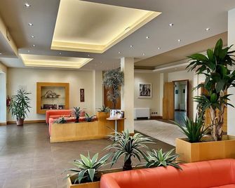 Hotel Ristorante Trendy - Prato - Lobby