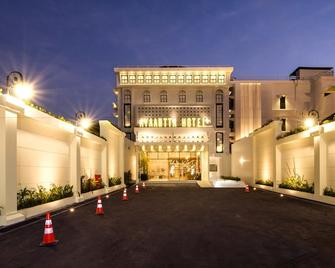 Ayaartta Hotel Malioboro - Yogyakarta - Gebäude