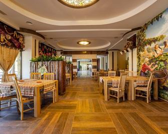 Hotel Sir Royal - Bukarest - Restaurang