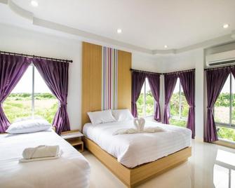 Eitanic Resort - Ratchaburi - Habitación
