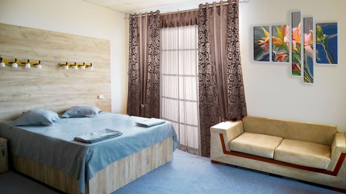 Hotel David
