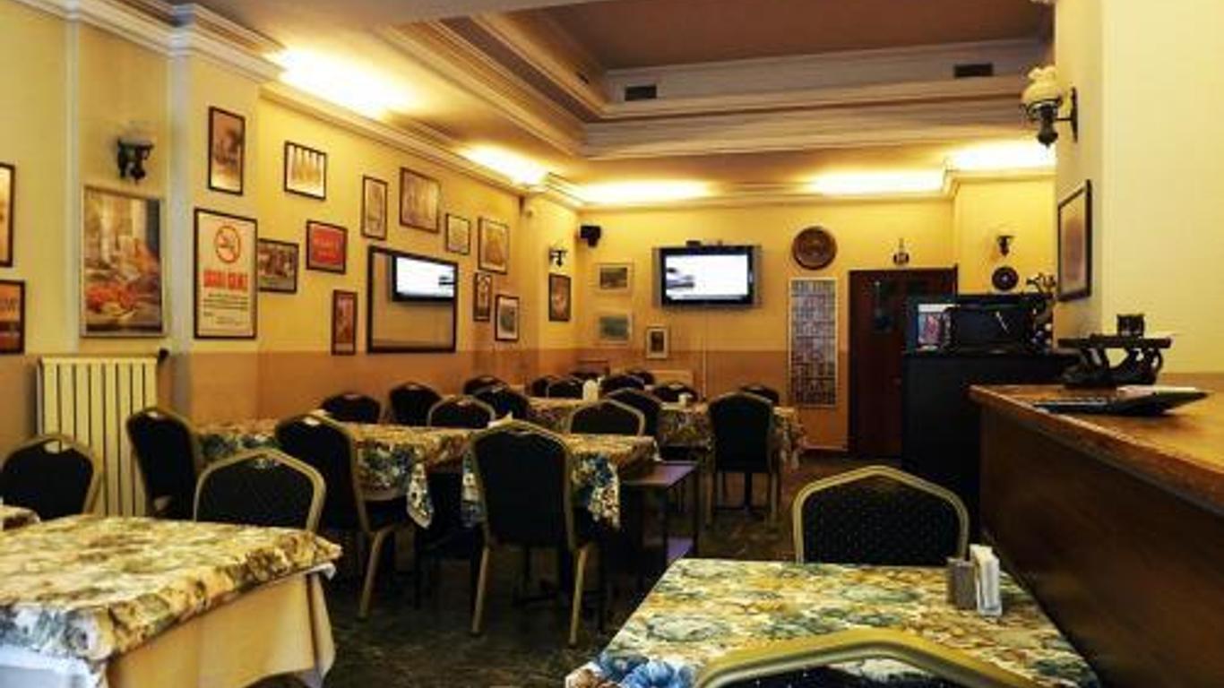First Apart Hotel