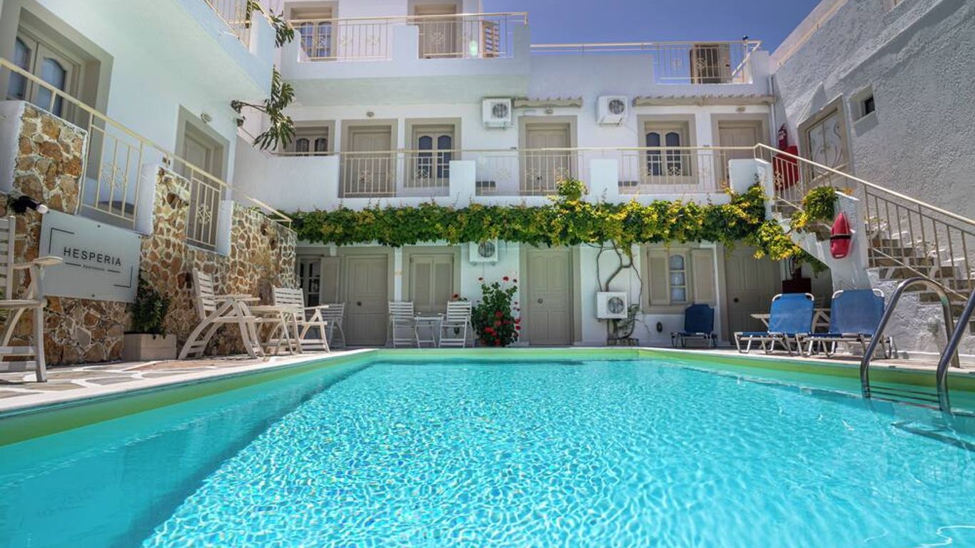 Hesperia Apartments by Estia