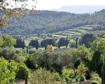 Mas du Perthus - Cassis - Außenansicht