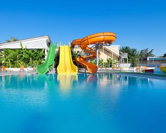 Golden Odyssey Hotel - Kolympia - Pool