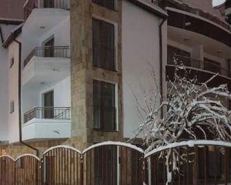 Monfort A - Bansko - Building
