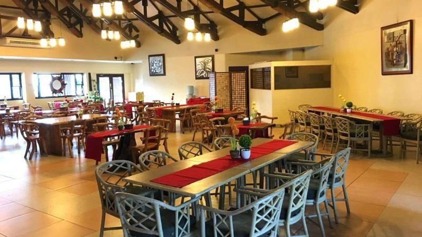 Phela Grande Residences