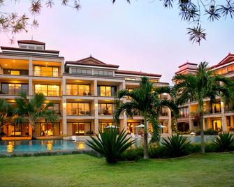 Coralpoint Gardens Suites & Residences - Lapu-Lapu City - Edificio