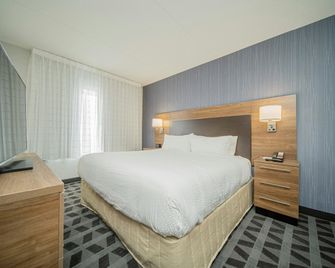 TownePlace Suites by Marriott Brantford and Conference Centre - Brantford - Bedroom