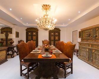 La Locanda Del Pino - Milano - Ruokailuhuone