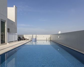 Comfort Hotel Santos - סנטוס - בריכה