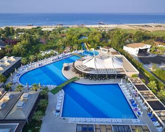 Sunis Elita Beach Resort Hotel & Spa - Kizilagaç - Pool