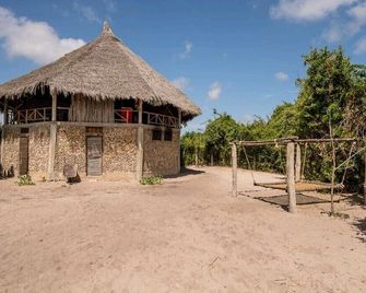 A Community Based Organization,camping And Accommodation Based Along Mida Creek, - Mombasa - Bedroom