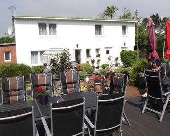 2-room apartment - vacation room and apartment Turteltäubchen - Binz - Patio