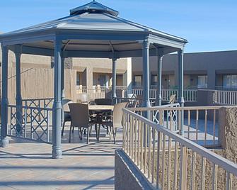 Best Western Yuma Mall Hotel & Suites - Yuma - Rakennus