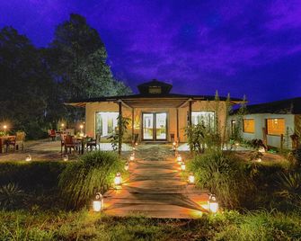 Paatlidun Safari Lodge, Jim Corbett - Rāmnagar - Edifício