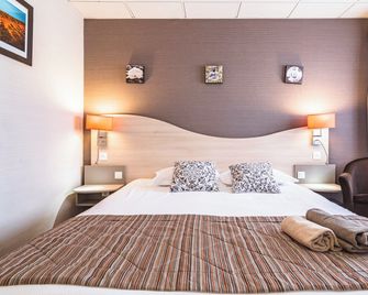 Logis Hôtel Au Tambour - Reims