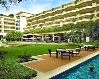 Vivanta Surajkund, Ncr - Faridabad - Pool