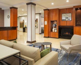 Fairfield Inn and Suites by Marriott Selma Kingsburg - Kingsburg - Lobby
