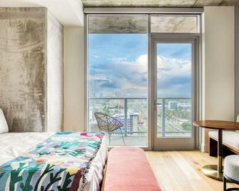 The Natiivo by AvantStay Modern High-Rise with Rooftop Pool & Skyline Views - Austin - Habitación
