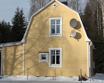 Stuga på Brattmon - Sysslebäck - Building