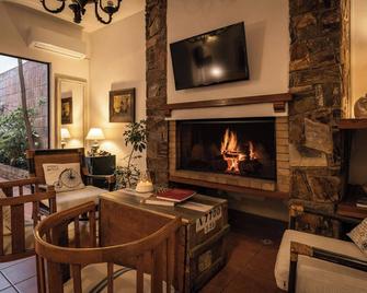 Posada Manuel Lobo - Colonia del Sacramento - סלון