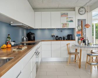 Nice apartment in Risskov with kitchen - Christiansbjerg - Cocina