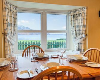3 bedroom accommodation in Arnisdale, Kyle of Lochalsh - Mallaig - Dining room