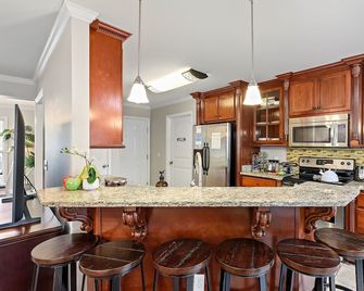 Sleeps 10 I Pet-friendly I Mins to FT Rucker - Enterprise - Kuchyň