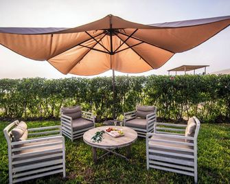 Topara Hotel Boutique - San Vicente de Cañete - Patio