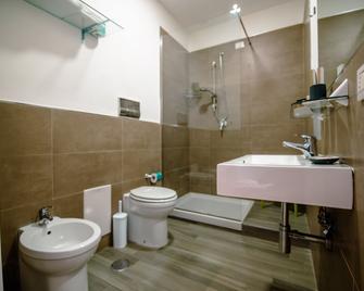 Hotel Bruman Salerno - Salerno - Schlafzimmer