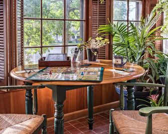 Silver Heart Inn And Cottages - Independence