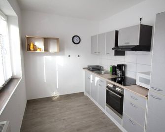 Liebevoll eingerichtete FeWo Alsfeld 2 - Alsfeld - Cocina