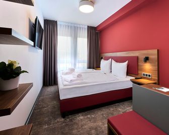 Hotel Rhönkitz - Bad Kissingen - Bedroom