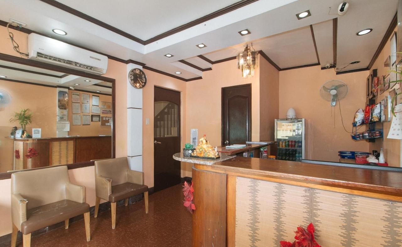 J and T Jamich Suites by RedDoorz thumbnail 3