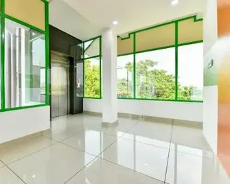 OYO 23211 Green Line Residency - Nedumbassery