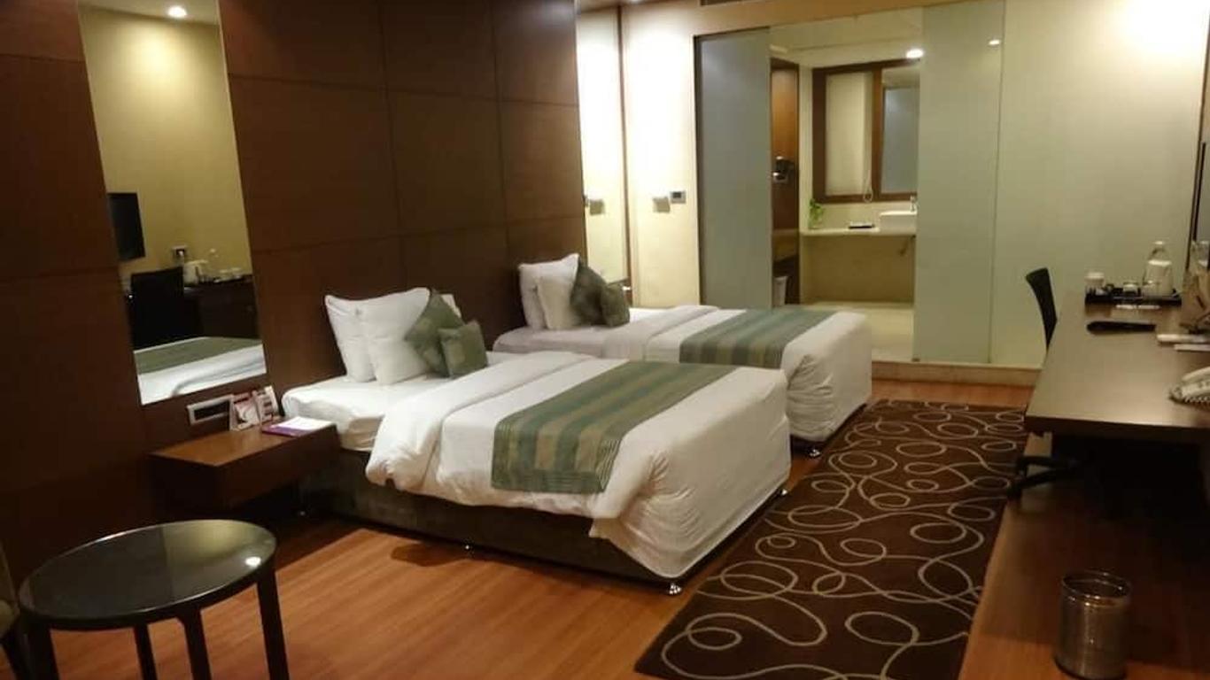 منيرفا غراند سيكوندراباد