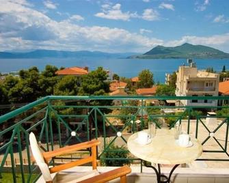 Sagini Hotel - Loutra Edipsou - Balkon