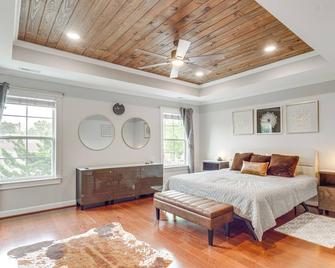Modern Virginia Beach Retreat in Resort District! - Virginia Beach - Habitación