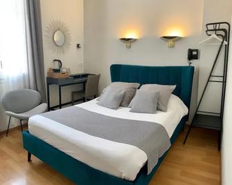 أوتل ليه بو آر - ليموج - غرفة نوم