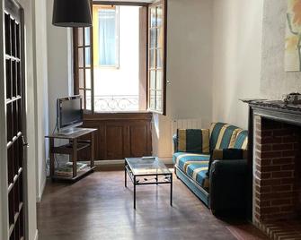 Apartment Centre Historic - Marvejols - Obývací pokoj